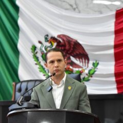 Recortes drásticos y endeudamiento insostenible: José Luis Villalobos rechaza el Paquete Económico 2025.