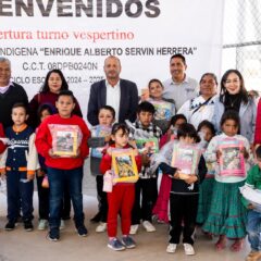 Refuerzan atención educativa para niñas y niños rarámuri con apertura de Primaria Indígena en turno vespertino.