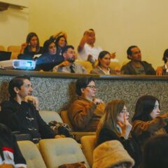 Imparten taller de Lengua de Señas mexicana a miembros del sector turístico.