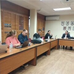Buscan instituciones educativas soluciones para mejorar la educación indígena.