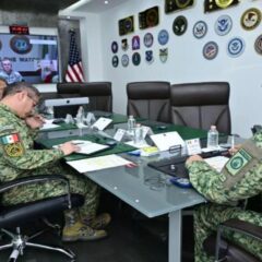 El General Secretario de la Defensa Nacional sostiene videollamada con el Comandante del Comando Norte de los E.U.A.