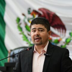 Busca Saúl Mireles que se castigue la privación de convivencia entre menores y sus padres.