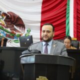 Exige Arturo Medina frenar retenes injustificados de la FGR; diputados de Morena se oponen.