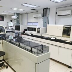 Ponen en marcha nuevo equipo de laboratorio con tecnología alemana para mejorar diagnósticos en el Hospital General de Chihuahua