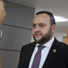 “Morena quiere ocultar la pobreza, no terminarla”: Arturo Medina por desaparición del CONEVAL.