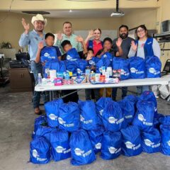 Distribuye Desarrollo Humano 995 paquetes de alimento y kits de higiene a personas jornaleras agrícolas.