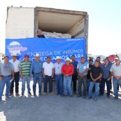 ARTURO ZUBIA ENTREGA 33 TONELADAS DE MAÍZ ROLADO A PORCICULTORES Y GANADEROS DE CAMARGO.