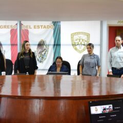 Escuelas no deben limitar inscripciones por temporalidad o vigencia de documentación: Congreso.