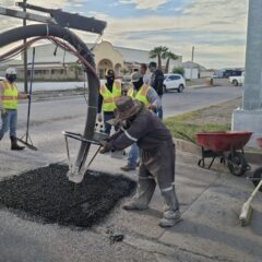 Suma Gobierno del Estado más de 62 mil baches reparados en territorio estatal.
