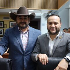 Por iniciativa de priistas Congreso pide que labor de combatientes del fuego sea tomada como servicio militar.