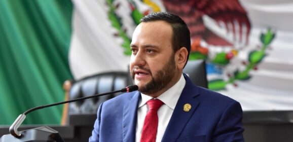 “Vamos a sacar a Morena, son enemigos del campo”: encabeza Arturo Medina Congreso Estatal Campesino.