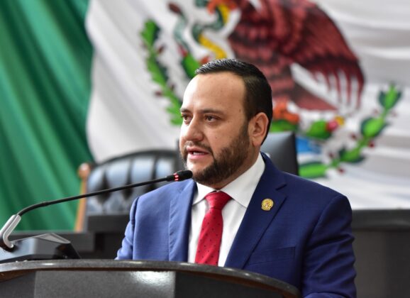 “Vamos a sacar a Morena, son enemigos del campo”: encabeza Arturo Medina Congreso Estatal Campesino.