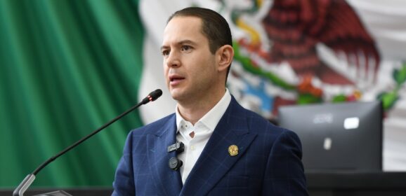 Propone José Luis Villalobos fortalecer el registro estatal de organizaciones civiles con plataforma digital.