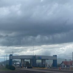 Emite Protección Civil alerta preventiva por descenso de temperaturas, viento fuerte y lluvia para el fin de semana