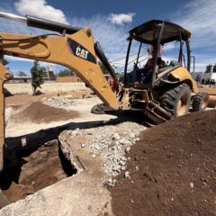 Arranca SEyD construcción de techumbre en plantel de Cusihuiriachi.