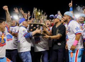 ¡Épico e inolvidable! Manzaneros de Cuauhtémoc se corona campeón estatal tras una batalla de infarto en la capital