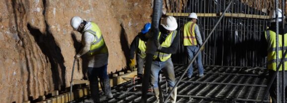 Supervisa SCOP colado masivo en Paso Inferior Tecnológico y avenida Los Arcos.