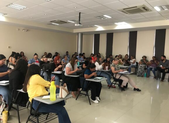 Fortalece SEyD competencias pedagógicas de agentes educativos de Educación Especial.