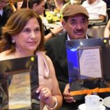 Entrega SEyD estímulos por antigüedad a 437 trabajadores del subsistema estatal.